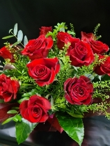 12 luxury Red Roses