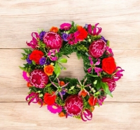 Tropical wreath